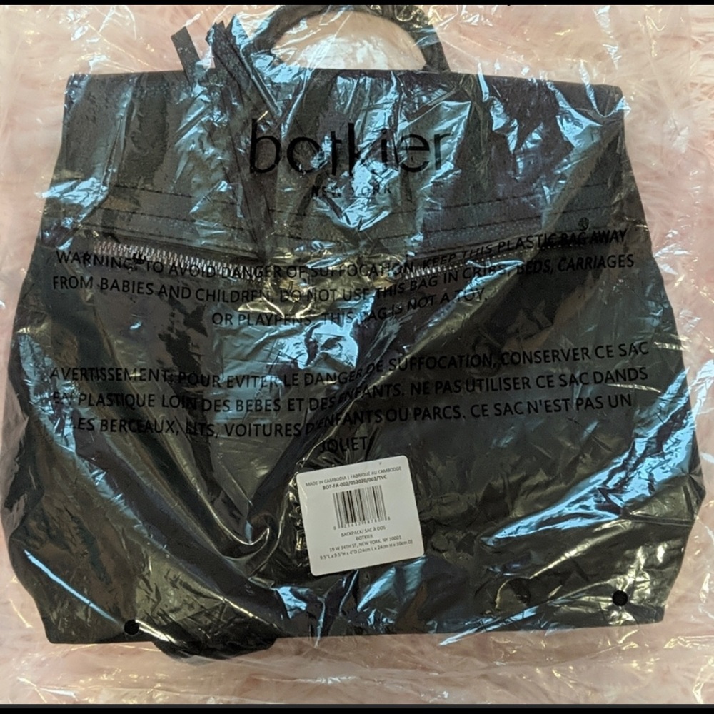 Botkier Trigger Mini backpack (nylon) - Picture 3 of 4